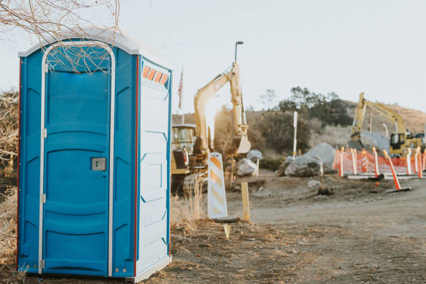 Best Porta potty delivery and setup  in Newaygo, MI